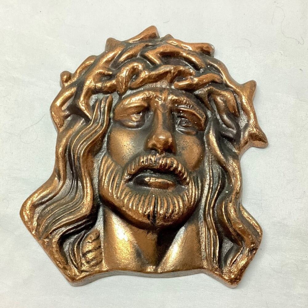 Jesus Crown of Thorns Plaque Mount